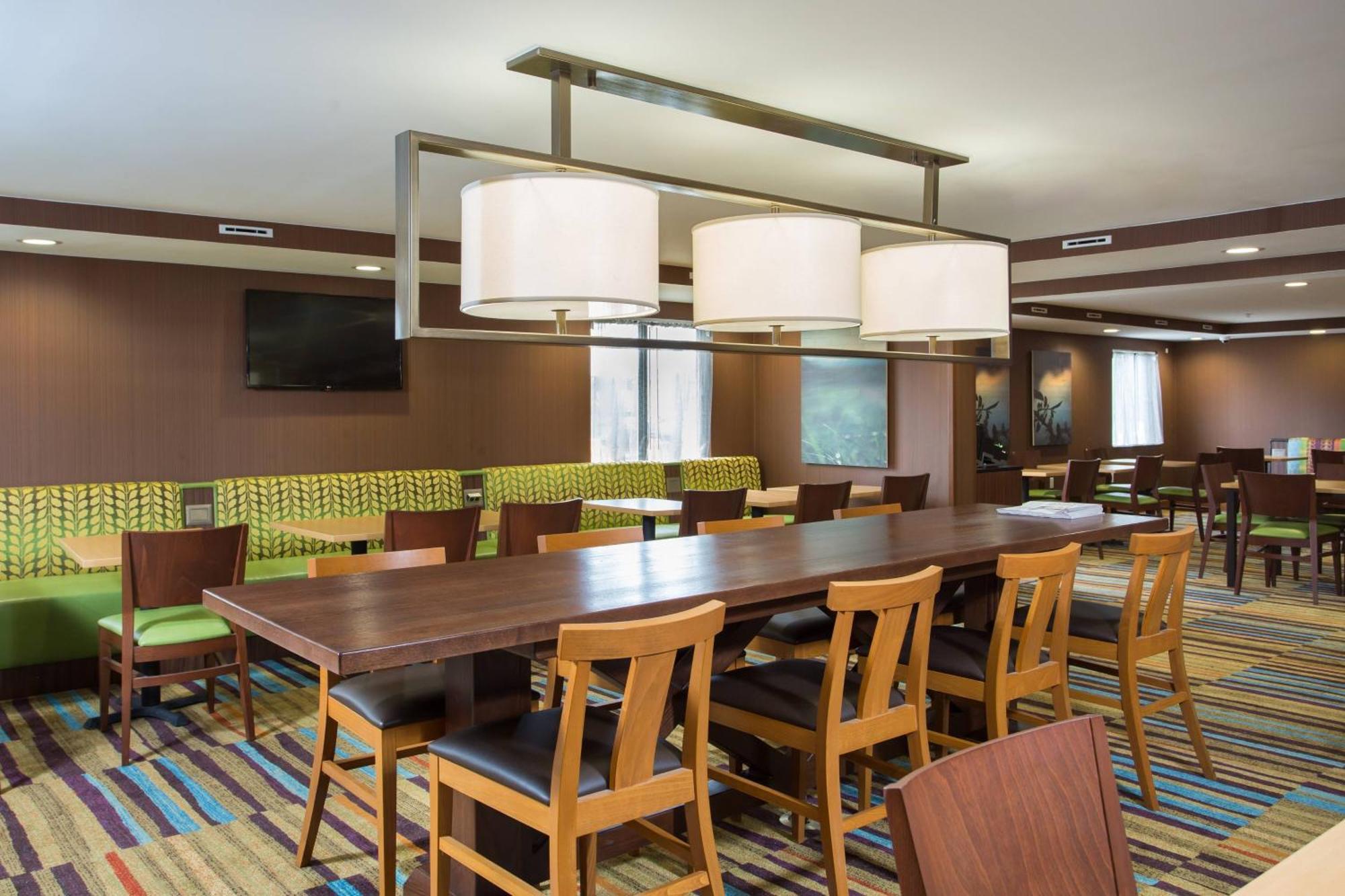 Fairfield Inn Manchester - Boston Regional Airport Εξωτερικό φωτογραφία